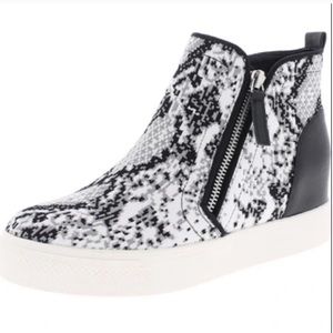 Steve Madden Loxley Wedge High Top Sneakers Shoes in Snakeskin Print